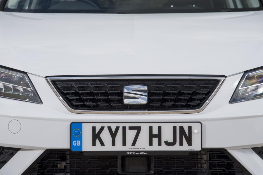 Логотип Seat Leon 2017 года  (UK) (фото 9 из 31)